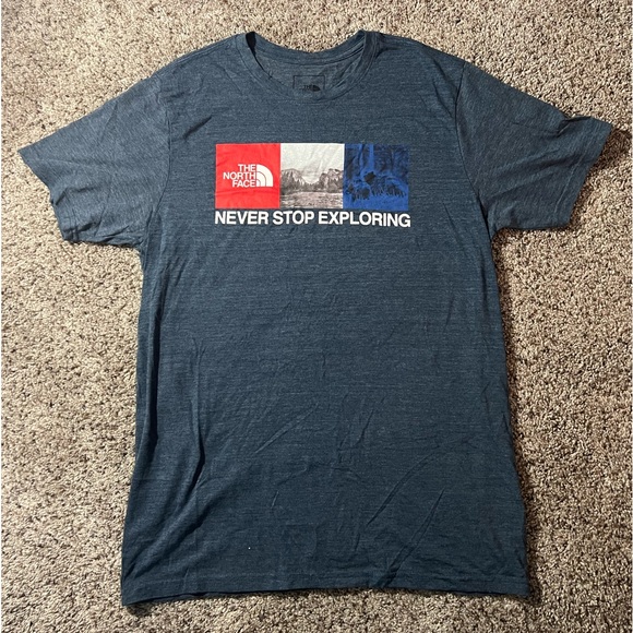 The North Face T Shirt - Picture 1 of 3